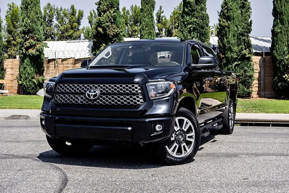 2020 Toyota Tundra 4x4 SR5